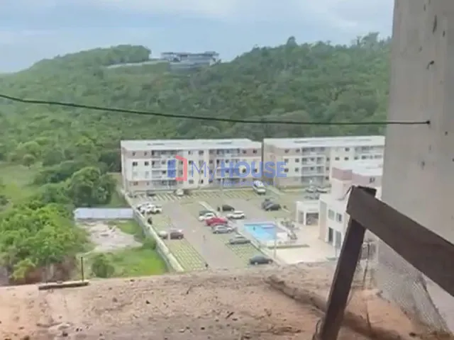 Apartamento 2 quartos e 2 banheiros, à venda, no bairro Nossa Senhora da Vitória em Ilhéus