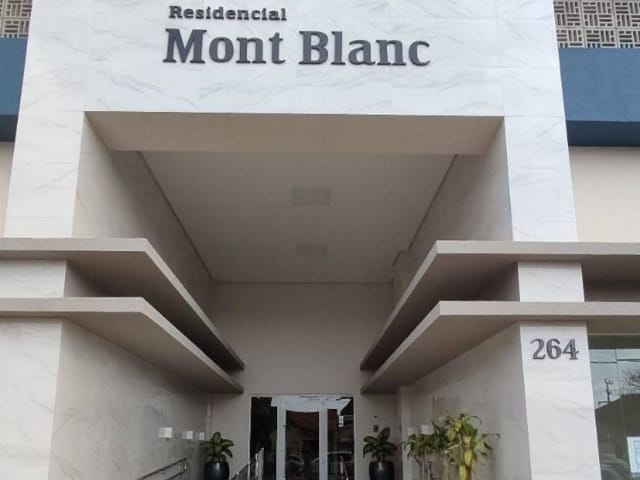 Apartamento com 217m² 3 quartos e 2 banheiros, à venda, no bairro Centro em Rolândia