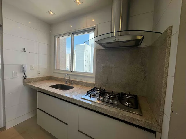 Apartamento com 10m² 3 quartos e 3 banheiros, à venda, no bairro Gleba Fazenda Palhano em Londrina
