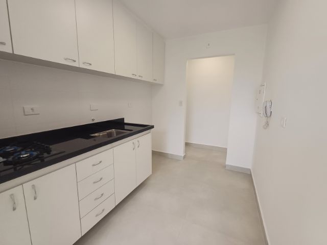 Apartamento com 61m² 3 quartos e 1 banheiro, à venda, no bairro Jardim Neide em São Paulo