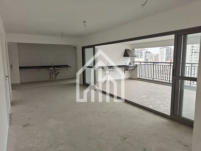 Apartamento 3 quartos e 4 banheiros, à venda, no bairro Parque São Jorge em São Paulo