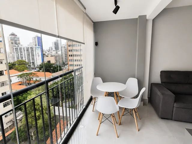 Apartamento 1 quarto e 1 banheiro, para alugar, no bairro Consolação em São Paulo