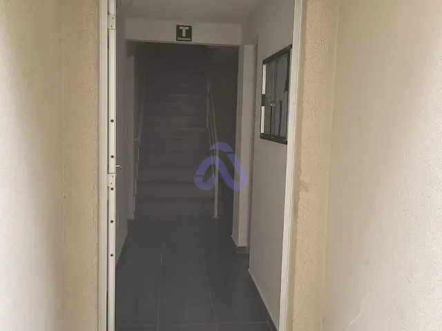 Apartamento 2 quartos e 1 banheiro, à venda, no bairro Jardim Dayse em Ferraz de Vasconcelos