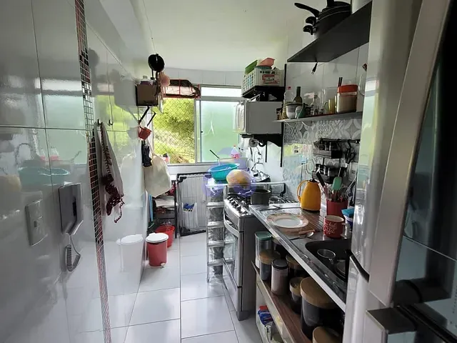 Apartamento 2 quartos e 1 banheiro, à venda, no bairro Jardim Dayse em Ferraz de Vasconcelos