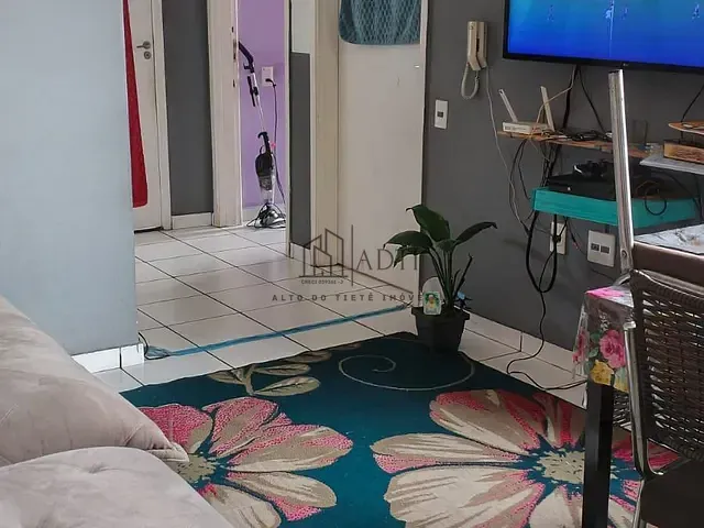 Apartamento 2 quartos e 1 banheiro, à venda, no bairro Braz Cubas em Mogi das Cruzes