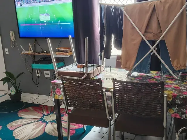Apartamento 2 quartos e 1 banheiro, à venda, no bairro Braz Cubas em Mogi das Cruzes