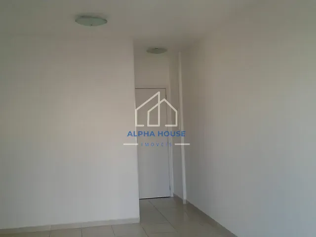 Apartamento 2 quartos e 1 banheiro, à venda, no bairro Jardim dos Estados em Taubaté