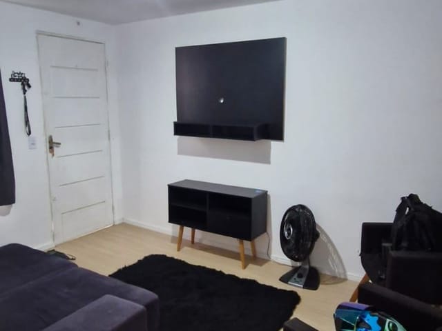 Apartamento 2 quartos e 1 banheiro, à venda, no bairro Jardim Aeroporto III em Mogi das Cruzes