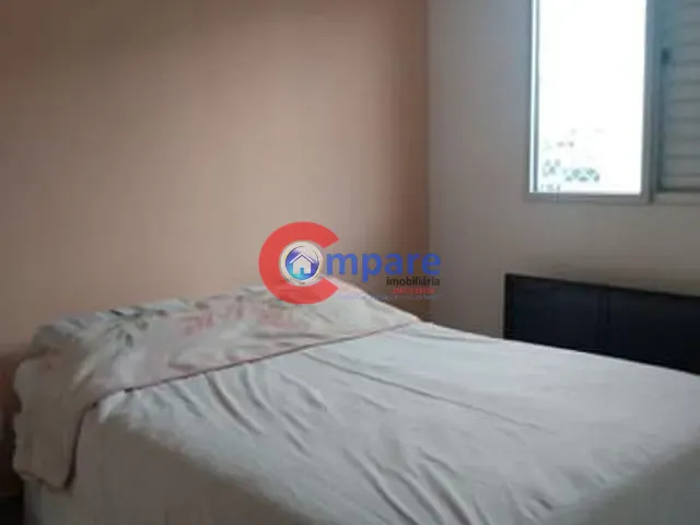 Apartamento com 45m² 2 quartos e 1 banheiro, à venda, no bairro Água Chata em Guarulhos
