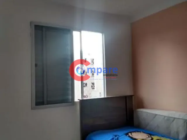 Apartamento com 45m² 2 quartos e 1 banheiro, à venda, no bairro Água Chata em Guarulhos