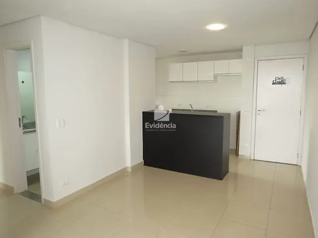 Apartamento com 111m² 3 quartos e 2 banheiros, à venda, no bairro Centro em Londrina