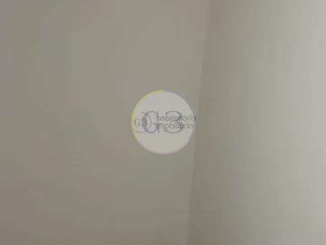 Apartamento 2 quartos e 1 banheiro, para alugar, no bairro Centro em Pelotas