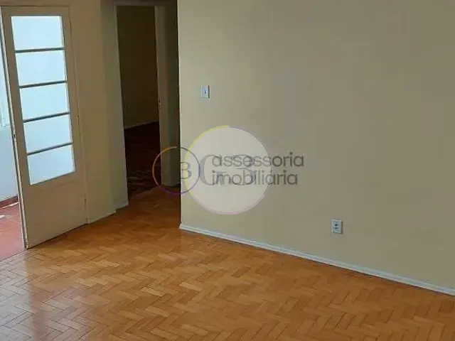 Apartamento 2 quartos e 1 banheiro, para alugar, no bairro Centro em Pelotas