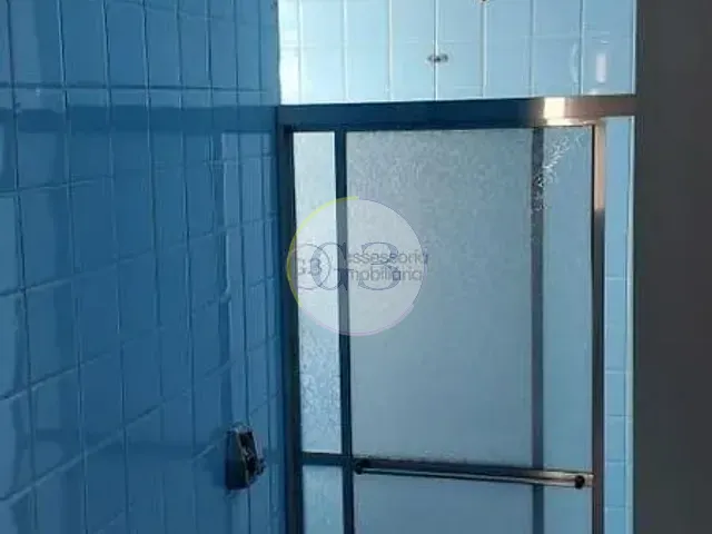 Apartamento 2 quartos e 1 banheiro, para alugar, no bairro Centro em Pelotas