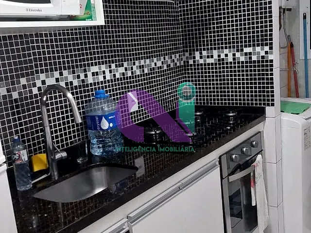 Apartamento com 55m² 2 quartos e 1 banheiro, à venda, no bairro Umuarama em Osasco