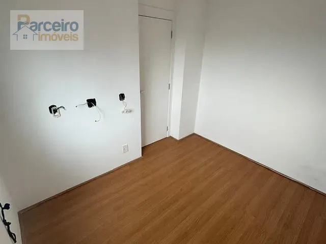 Apartamento 2 quartos e 1 banheiro, à venda, no bairro Jardim Nossa Senhora do Carmo em São Paulo