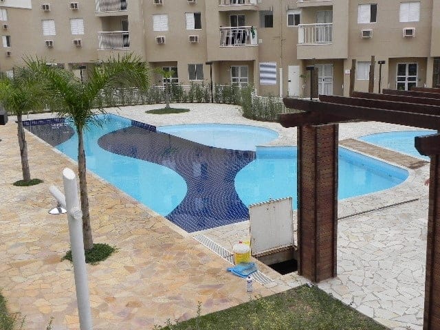 Foto do Apartamento - Cobertura com 3 dormitórios e 2 banheiros possui garagem para 2 carros à venda no Condomínio Parque Arvoredo, situado na melhor localização do Xaxim. | Auze Imóveis