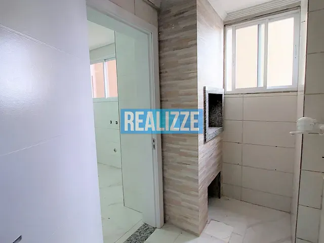 Apartamento 2 quartos e 1 banheiro, para alugar, no bairro Centro em Marau