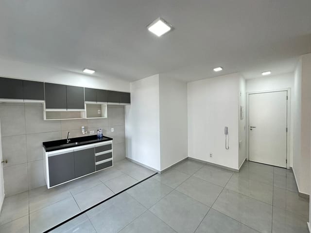 Foto do Apartamento - Lazer de Resort Perto do Brás: Alugue no Condomínio Piscine Brás (Clube Completo com Piscinas e Estrutura Premium) | Organização Imobiliária Açores