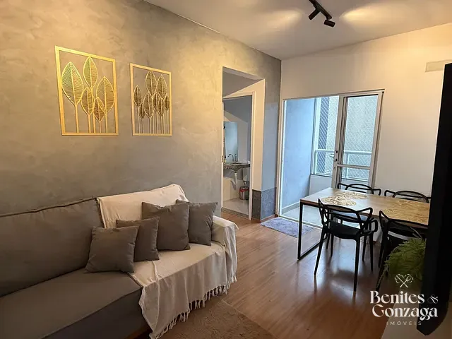 Apartamento 2 quartos e 2 banheiros, à venda, no bairro Parque Industrial em Maringá