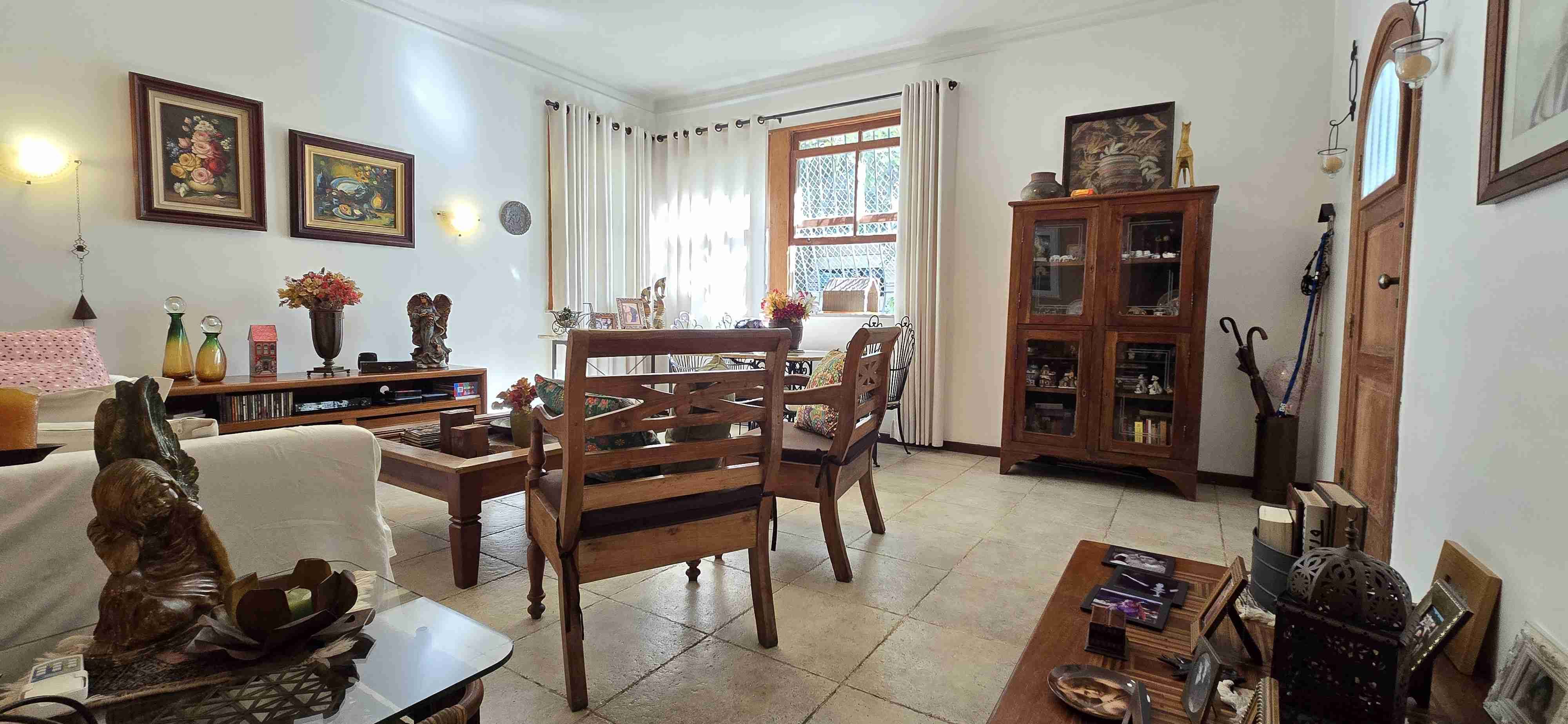 Apartamento espetacular à venda, Rua Fonte da Saudade, Lagoa, Rio de Janeiro. Sala ampla, 3 quartos, suíte, cozinha ampla, 1 vaga de garagem