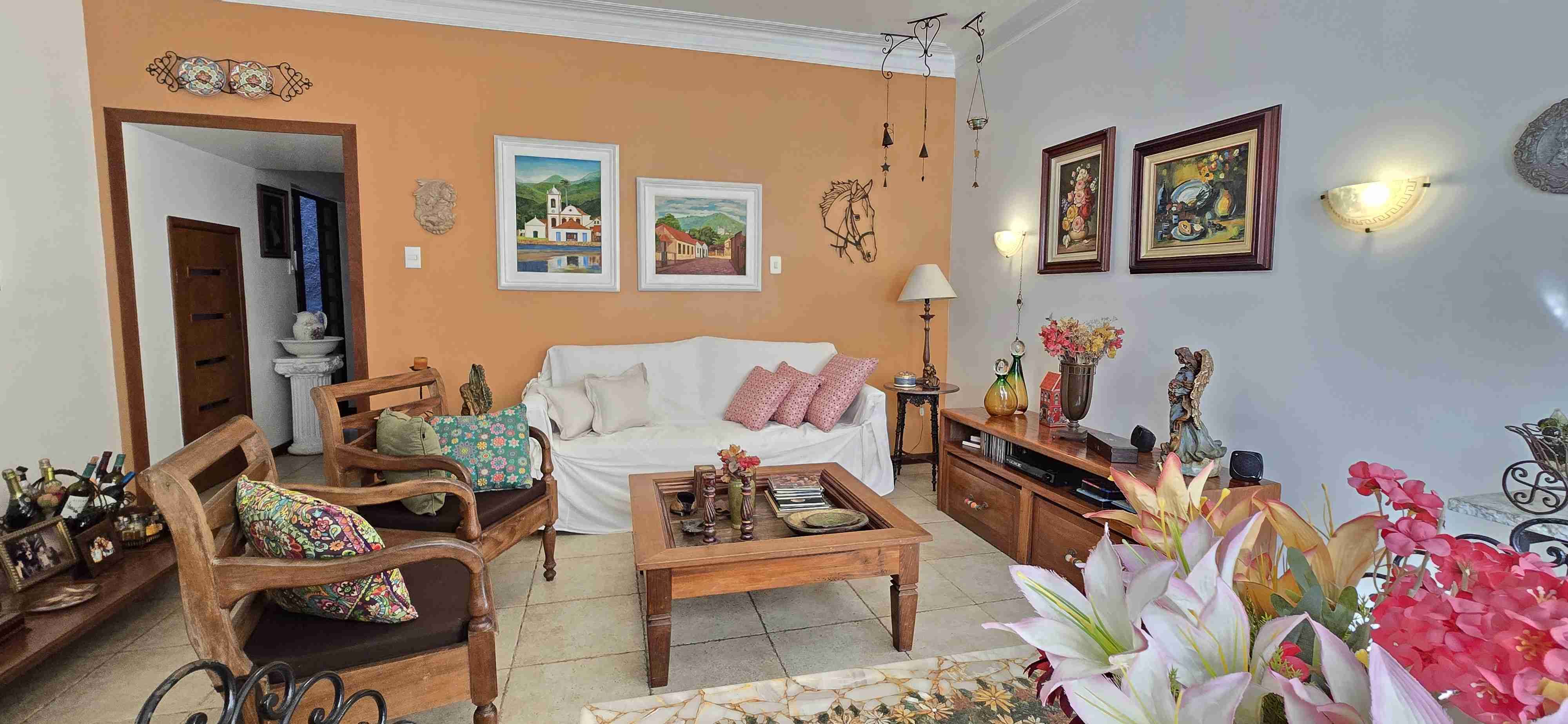 Apartamento espetacular à venda, Rua Fonte da Saudade, Lagoa, Rio de Janeiro. Sala ampla, 3 quartos, suíte, cozinha ampla, 1 vaga de garagem