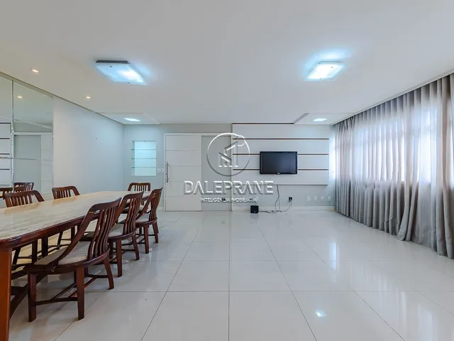 Apartamento 3 quartos e 3 banheiros, à venda, no bairro Asa Norte em Brasília