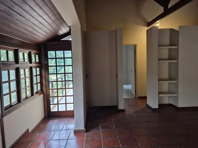 Apartamento com 60m² 2 quartos e 2 banheiros, para alugar, no bairro Jardim Santa Paula em Cotia