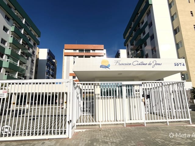 Apartamento 3 quartos e 2 banheiros, à venda, no bairro Atalaia em Aracaju