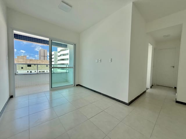 Apartamento 3 quartos e 2 banheiros, à venda, no bairro Atalaia em Aracaju