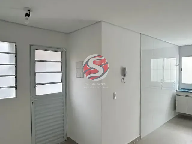 Apartamento com 48m² 2 quartos e 1 banheiro, para alugar, no bairro Vila Diva (Zona Leste) em São Paulo