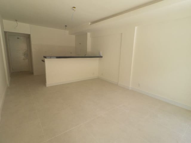 Apartamento 1 quarto e 1 banheiro, para alugar, no bairro São Mateus em Juiz de Fora
