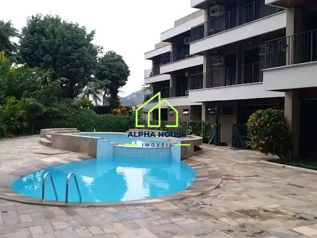Apartamento 3 quartos e 2 banheiros, à venda, no bairro Enseada em Ubatuba
