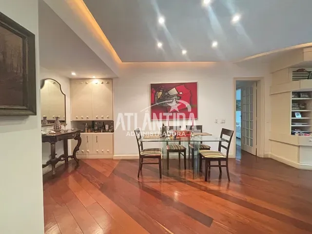 Apartamento com 134m² 3 quartos e 3 banheiros, à venda, no bairro Leblon em Rio de Janeiro