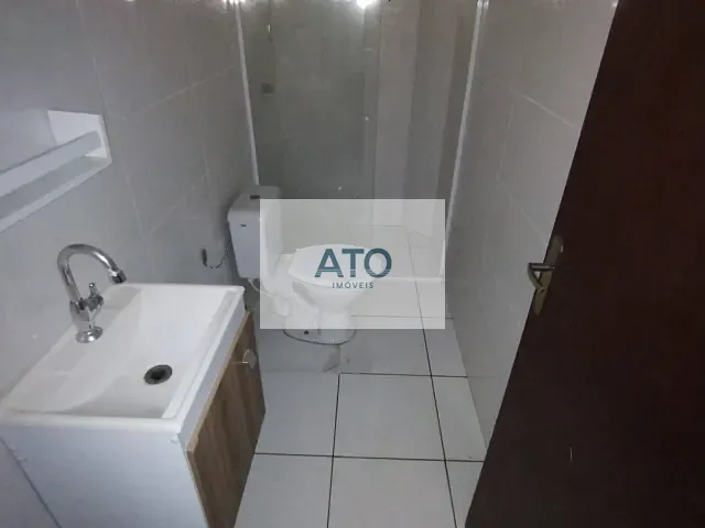 Apartamento com 72m² 2 quartos e 1 banheiro, para alugar, no bairro Praça em Tijucas