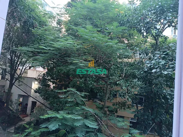 Apartamento 1 quarto e 1 banheiro, para alugar, no bairro Glória em Rio de Janeiro