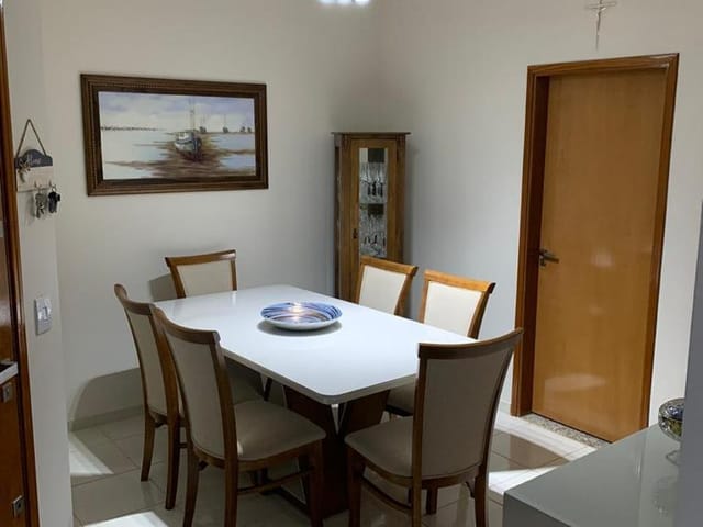 Apartamento 2 quartos e 2 banheiros, à venda, no bairro Vila Curti em São José do Rio Preto