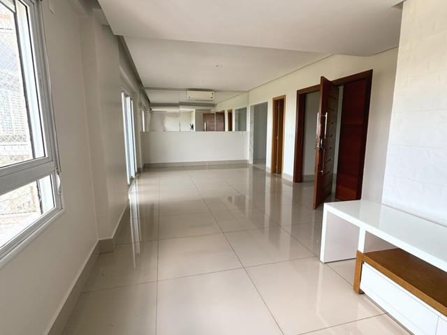 Apartamento com 139m² 3 quartos e 4 banheiros, para alugar, no bairro Setor Marista em Goiânia