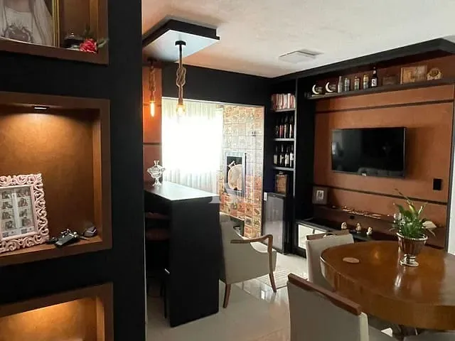 Apartamento 2 quartos e 2 banheiros, para alugar, no bairro XV de Novembro em Tijucas