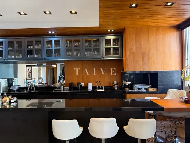 Apartamento com 330m² 4 quartos e 4 banheiros, à venda, no bairro Santa Rosa em Londrina