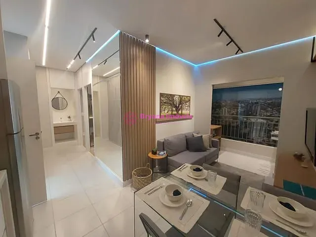 Apartamento com 49m² 2 quartos e 1 banheiro, à venda, no bairro Vila Eldízia em Santo André