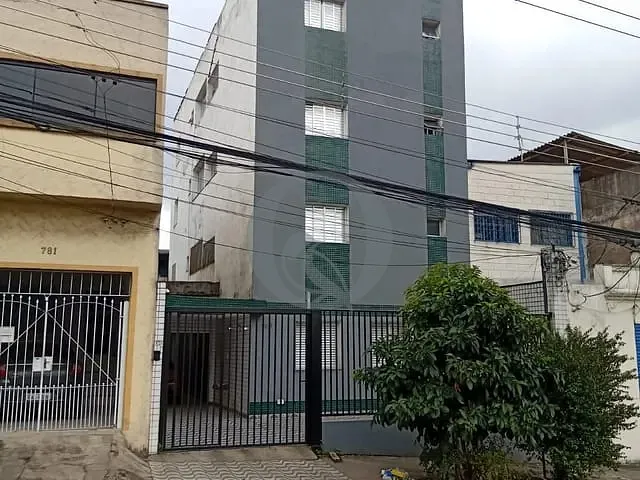 Apartamento 1 quarto e 1 banheiro, para alugar, no bairro Belenzinho em São Paulo