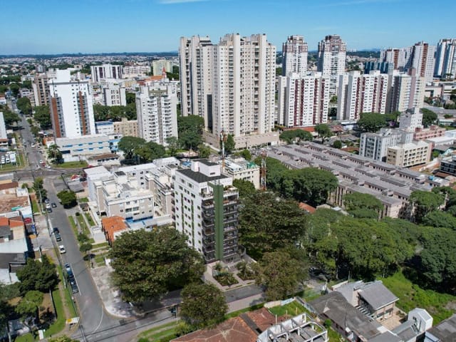 Apartamento com 66m² 2 quartos e 2 banheiros, à venda, no bairro Portão em Curitiba