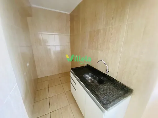 Apartamento 3 quartos e 2 banheiros, para alugar, no bairro Vila Monte Belo em Itaquaquecetuba