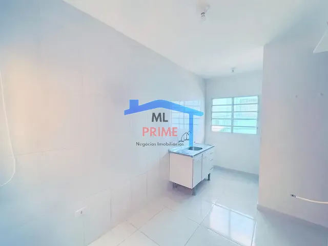 Casa com 28m² 1 quarto e 1 banheiro, para alugar, no bairro Vila Zelina em São Paulo