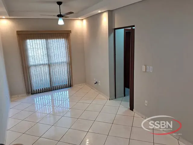Apartamento 2 quartos e 1 banheiro, para alugar, no bairro Jardim Santa Rosa em Nova Odessa