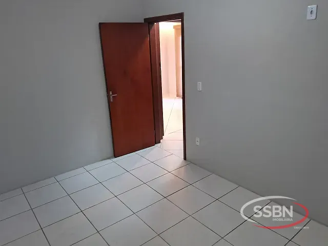 Apartamento 2 quartos e 1 banheiro, para alugar, no bairro Jardim Santa Rosa em Nova Odessa