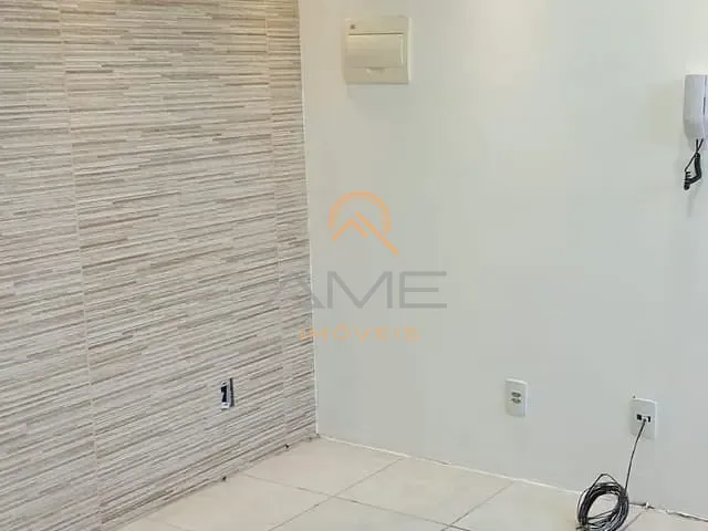 Apartamento 2 quartos e 1 banheiro, à venda ou para alugar, no bairro Fragata em Pelotas