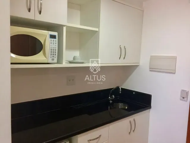 Apartamento 1 quarto e 1 banheiro, à venda, no bairro Caminho das Árvores em Salvador
