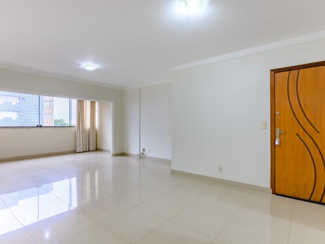 Apartamento 3 quartos e 3 banheiros, à venda, no bairro Setor Sudoeste em Brasília
